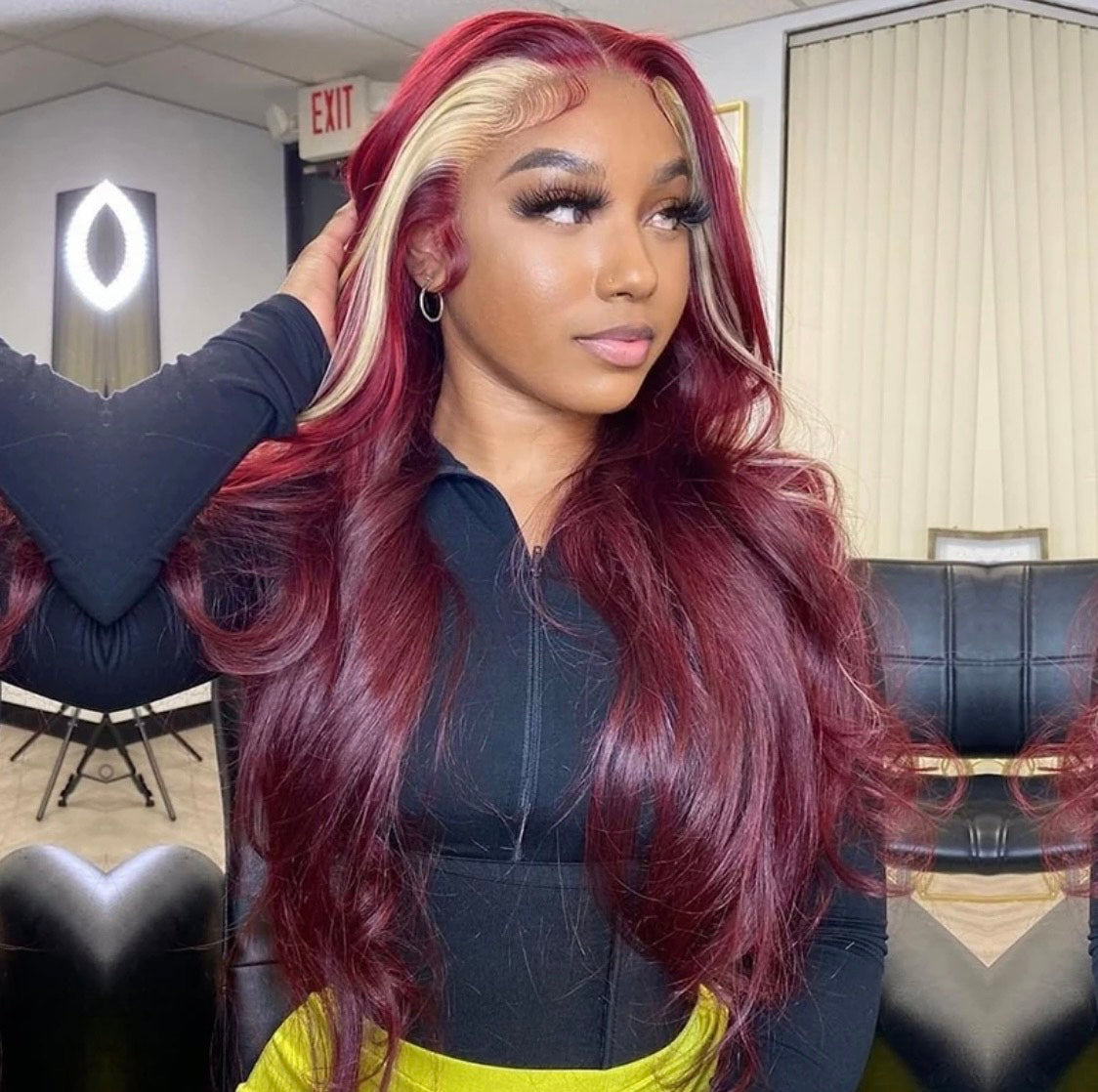 13x4 Perruques lace front wig sprint curl bordeaux